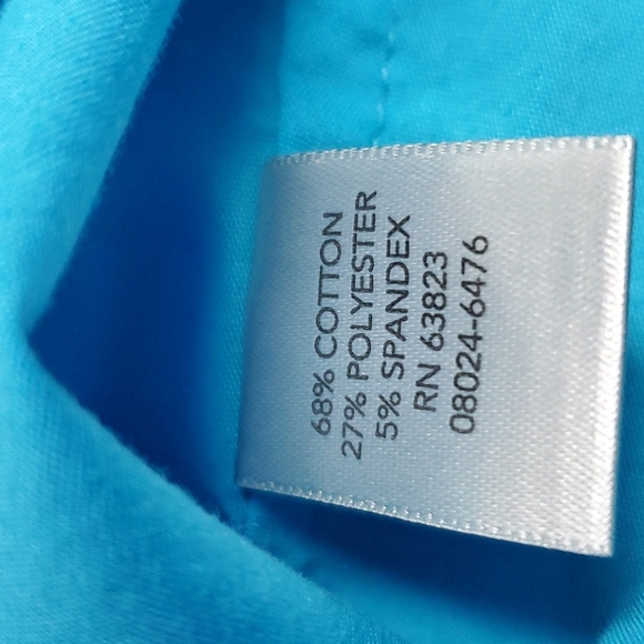 Christopher & Banks turquoise button down shirt size M - Picture 8 of 8